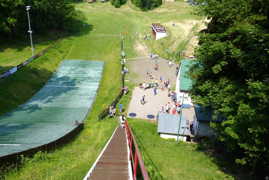 img00005.jpg